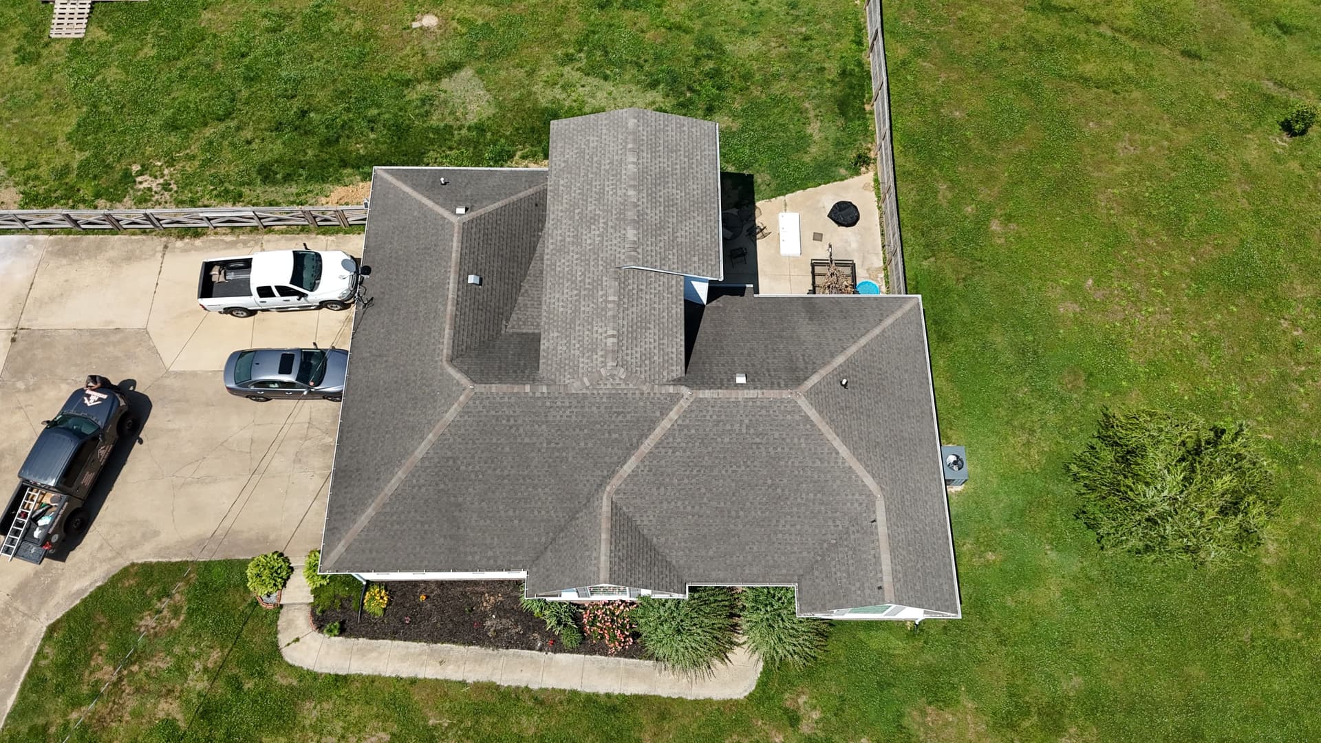 Malarkey Highlander Roof Replacement in Summertown TN image
