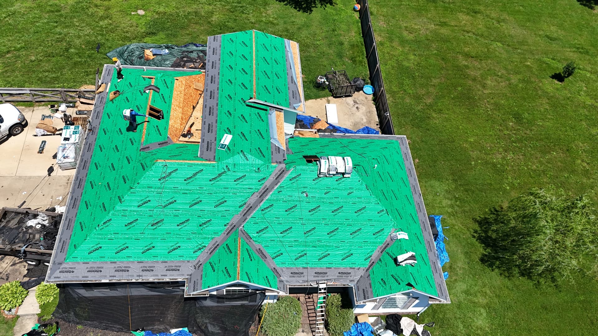 Gallery photos for Malarkey Highlander Roof Replacement in Summertown TN: Image #4