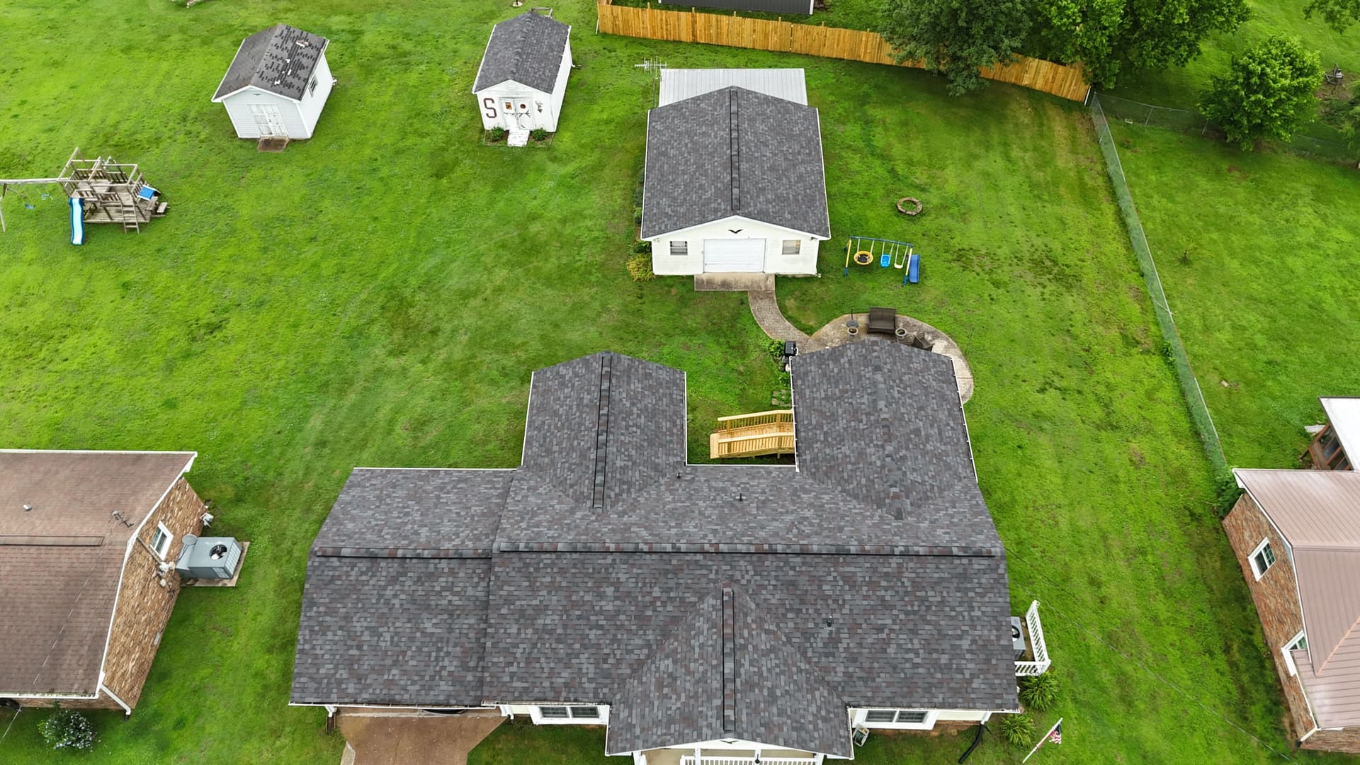 Gallery photos for Full Roof Replacement with Malarkey Highlander in Black Oak: Image #5