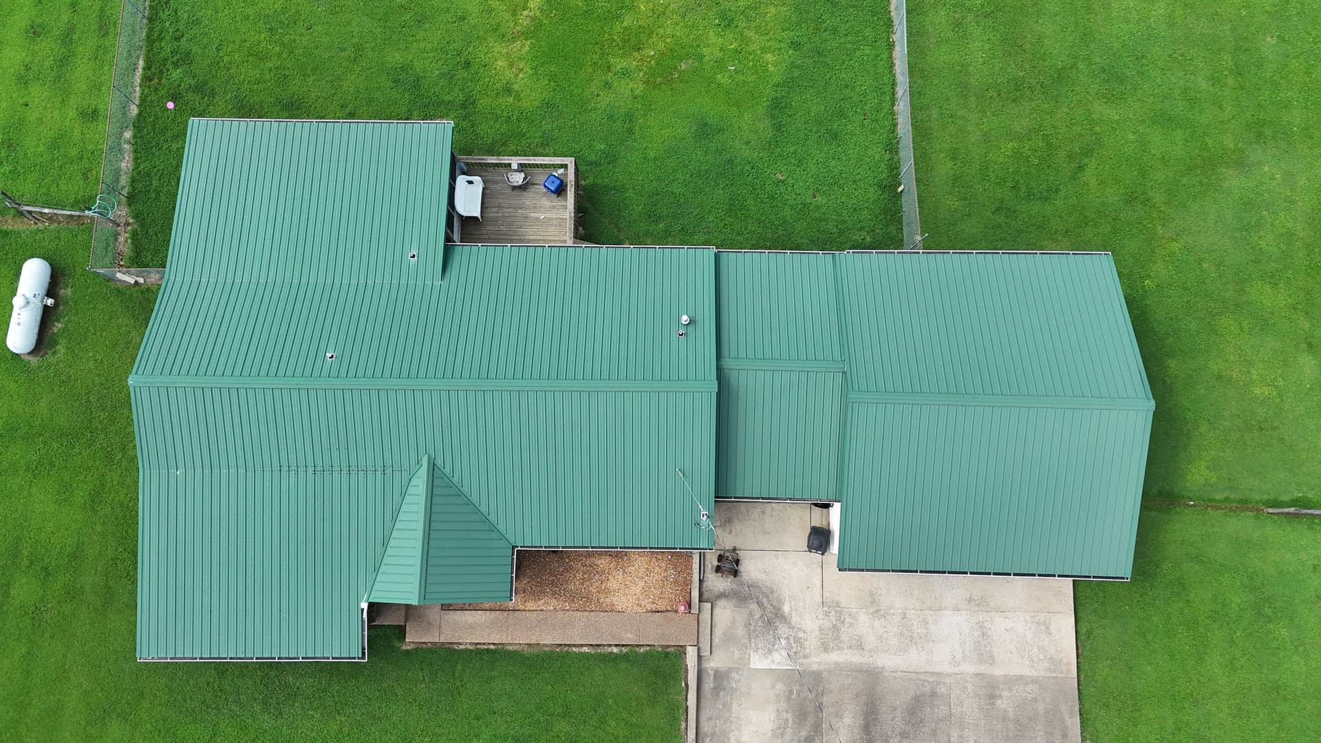 Gallery photos for Leaking Metal Roof Replaced with Malarkey Highlander Shingles: Image #7