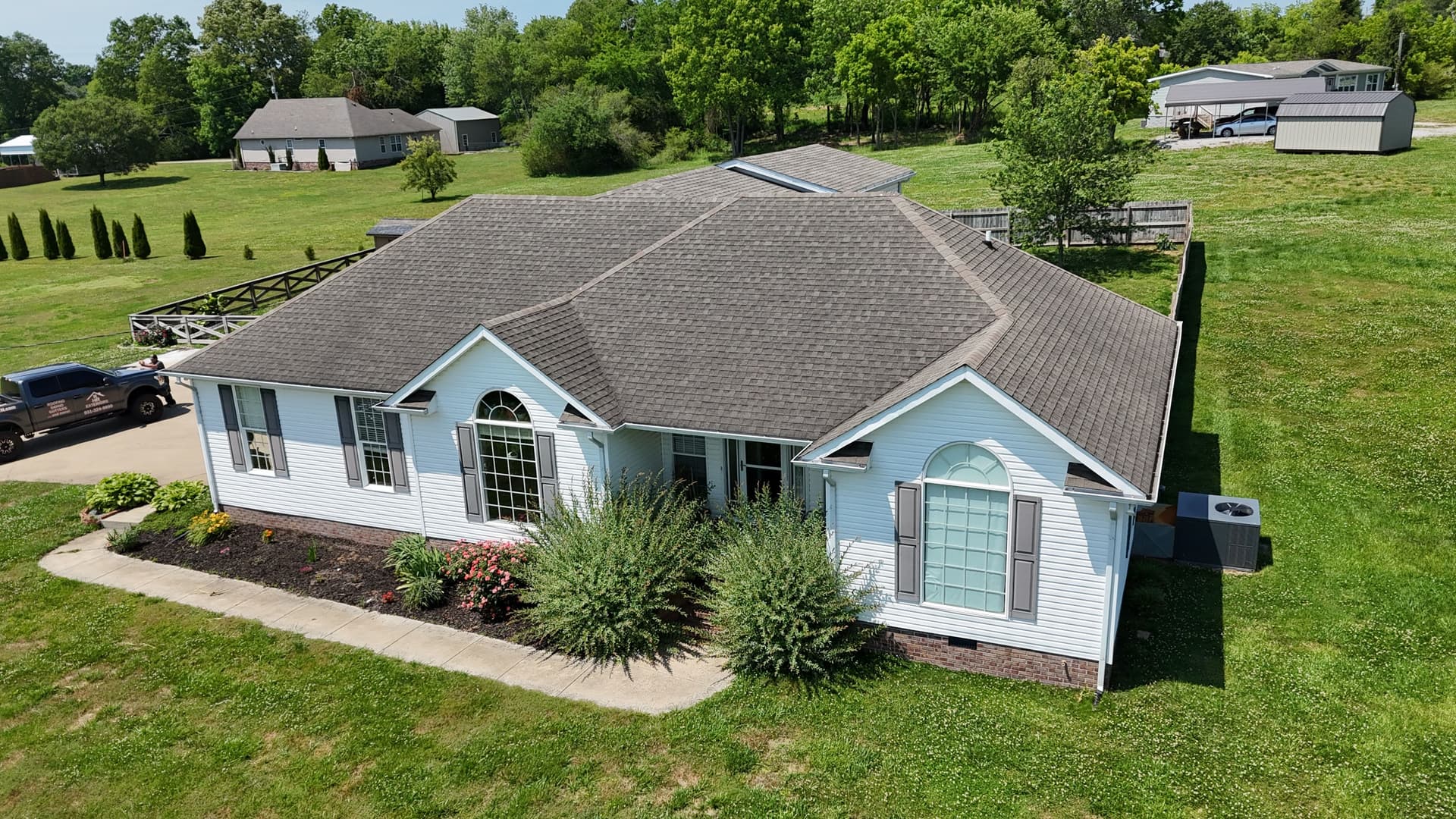 Gallery photos for Malarkey Highlander Roof Replacement in Summertown TN: Image #1