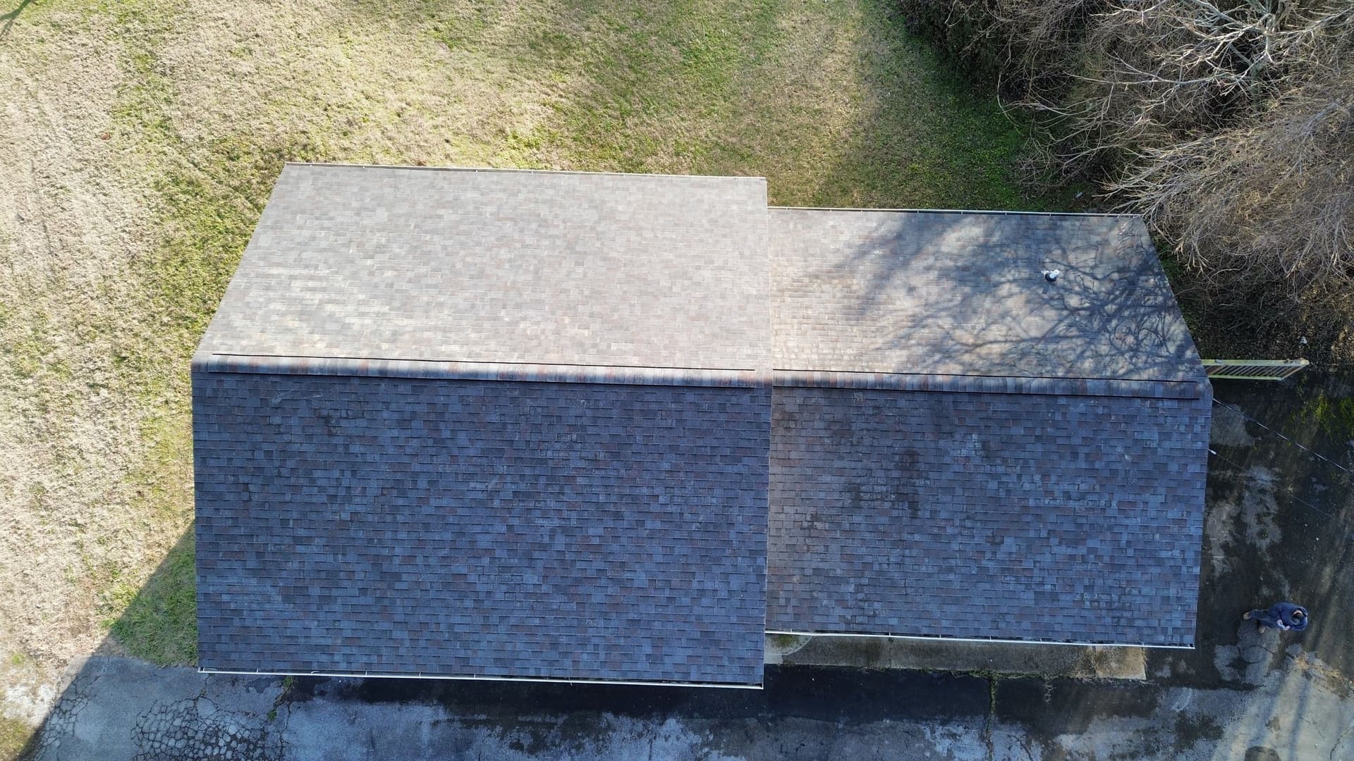 Gallery photos for Complete Roof Upgrade with Malarkey Highlander Shingles in Lawrenceburg: Image #5