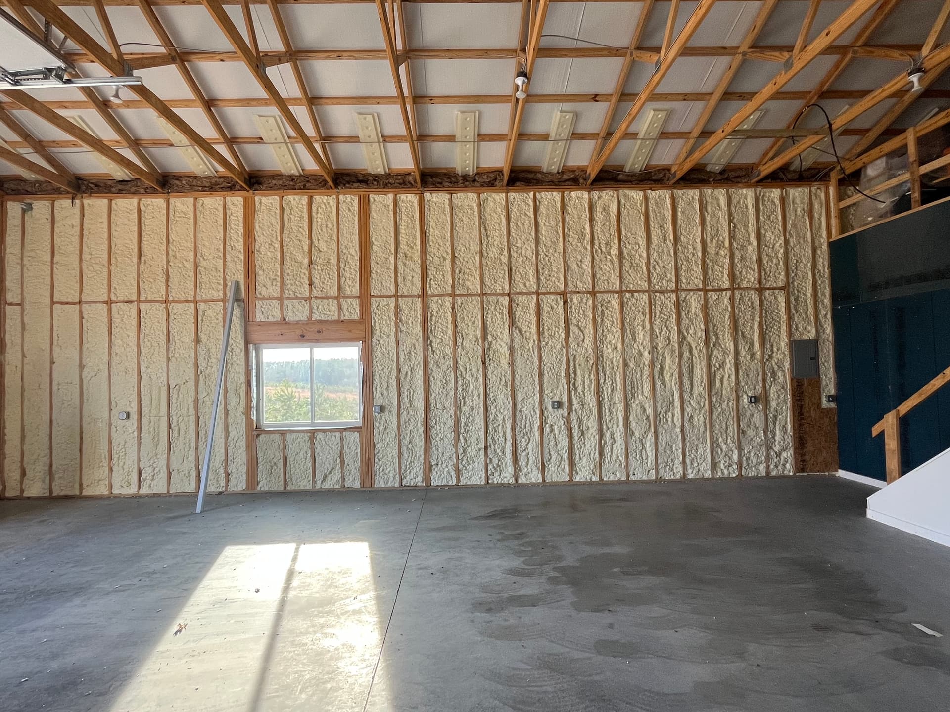 Gallery photos for Innovative Interior Update for Multi-Purpose Space: Image #2