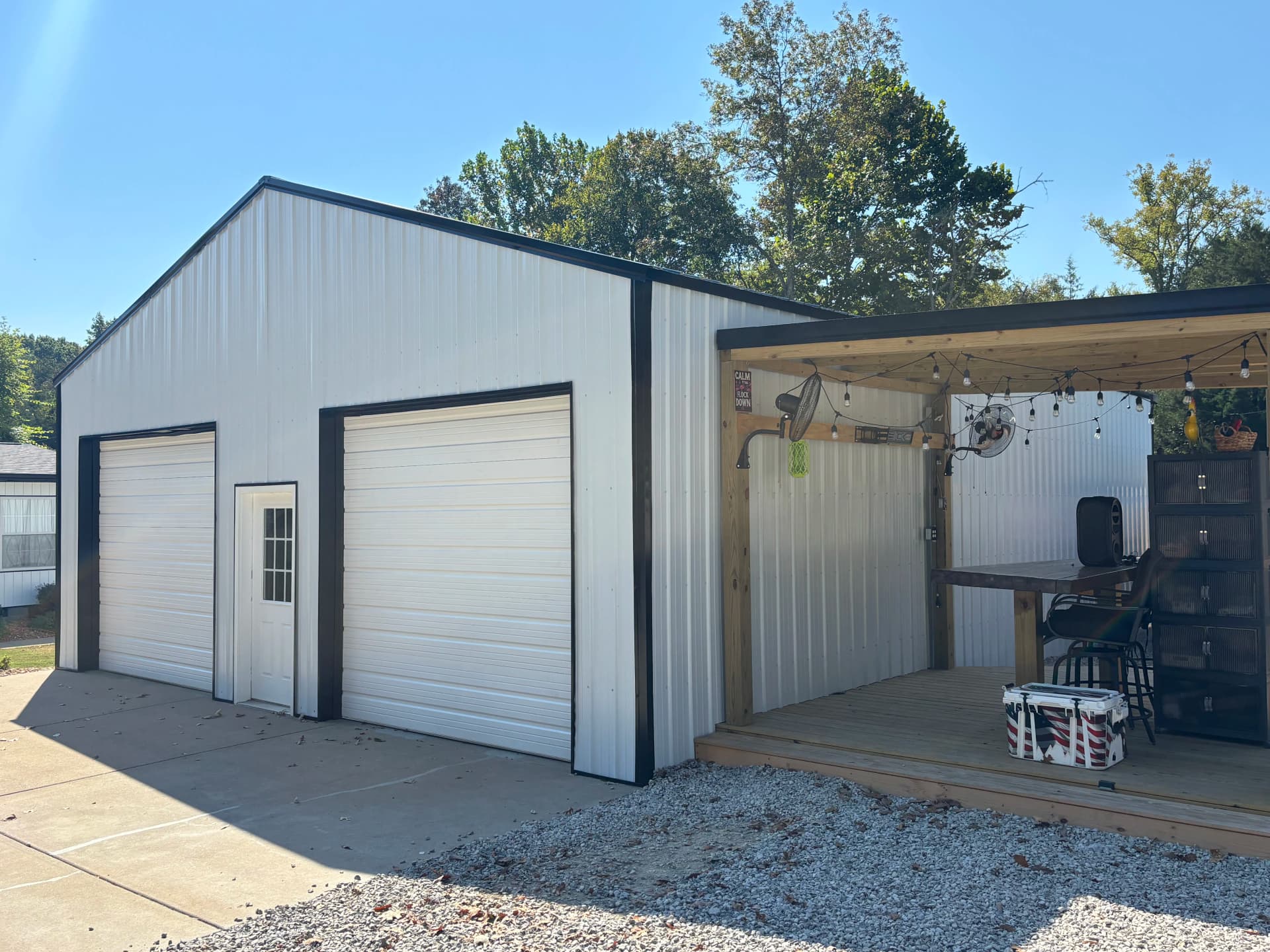 Gallery photos for Shop Gets a Full Metal Siding Overhaul - White, Black Trim, Black Roof: Image #4