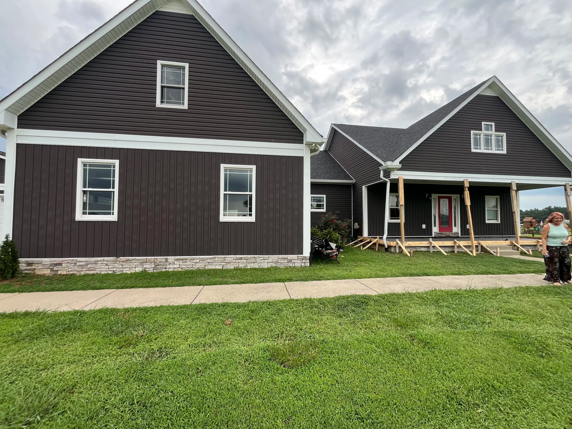 Gallery photos for Front Porch Overhaul with Solid 12x12 Posts and Custom Siding: Image #4